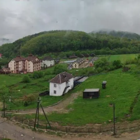 Polyana Apart * بوليانا