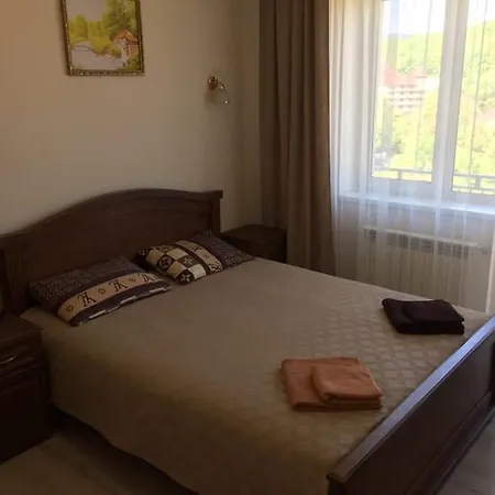 Polyana Apart شقة *