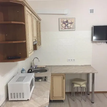 Polyana Apart شقة *